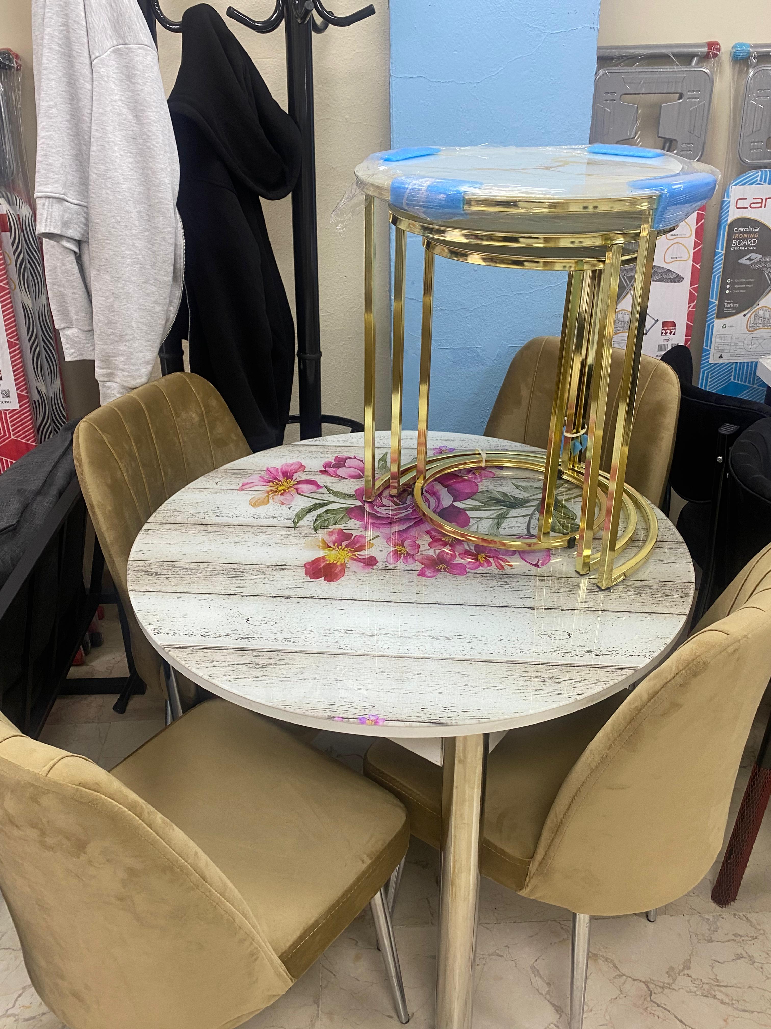 Yuvarlak Balkon Masası